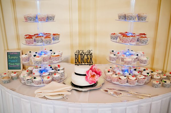 Catoctin Hall Wedding at Musket Ridge || Rachel Smith Photography || Charm City Wed || www.charmcitywed.com