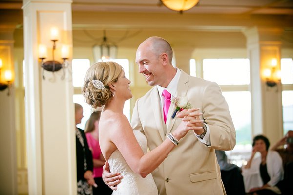 Catoctin Hall Wedding at Musket Ridge || Rachel Smith Photography || Charm City Wed || www.charmcitywed.com