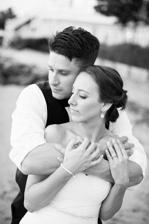 Chesapeake Bay Beach Club Wedding || Erin Keough Photography || Charm City Wed || www.charmcitywed.com