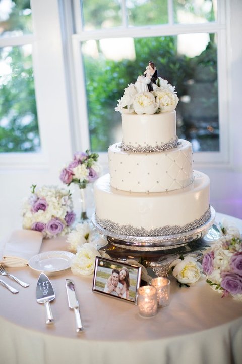 Chesapeake Bay Beach Club - Tavern on the Bay Wedding || Erin Keough Photography || Charm City Wed || www.charmcitywed.com