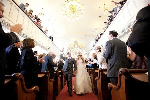 Baltimore Wedding Ceremony || Richard+Tara Photography || Charm City Wed || www.charmcitywed.com