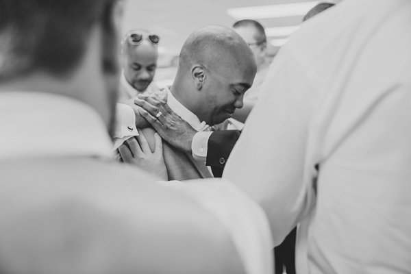 Groom praying Wedding || L.A. Birdie Photography || Charm City Wed || www.charmcitywed.com