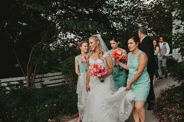 Howard County Conservancy Wedding || L.A. Birdie Photography || Charm City Wed || www.charmcitywed.com