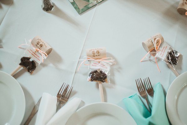 Howard County Conservancy Wedding || L.A. Birdie Photography || Charm City Wed || www.charmcitywed.com