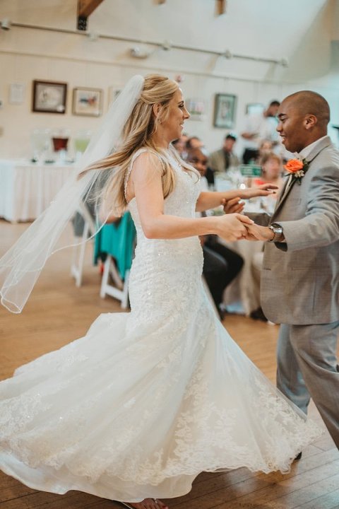 Howard County Conservancy Wedding || L.A. Birdie Photography || Charm City Wed || www.charmcitywed.com