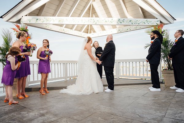 Wedding at Kurtz's Beach || Meghan Elizabeth Photography || Charm City Wed || www.charmcitywed.com Wedding at Kurtz's Beach || Meghan Elizabeth Photography || Charm City Wed || www.charmcitywed.com