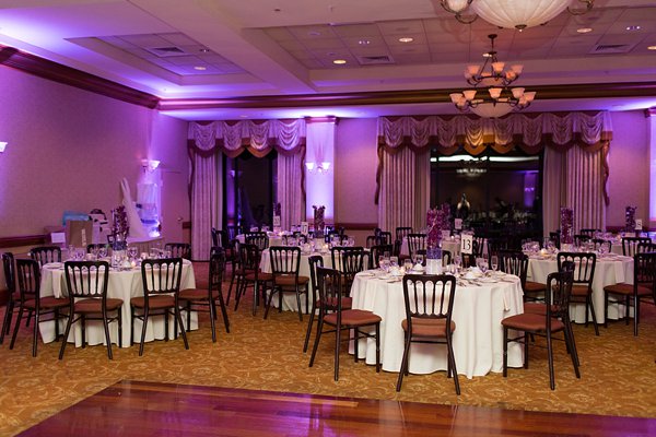 Turf Valley Wedding || Anna Grace Photography || Charm City Wed || www.charmcitywed.com