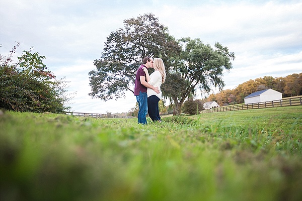 Country Engagement Session || Photography by Brea || Charm City Wed || www.charmcitywed.com
