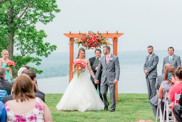 Donaldson Brown Center Wedding || Brittney Nestle Photography || Charm City Wed || www.charmcitywed.com