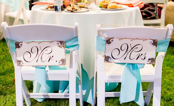 Donaldson Brown Center Wedding || Brittney Nestle Photography || Charm City Wed || www.charmcitywed.com