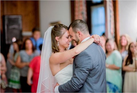 Donaldson Brown Center Wedding || Brittney Nestle Photography || Charm City Wed || www.charmcitywed.com