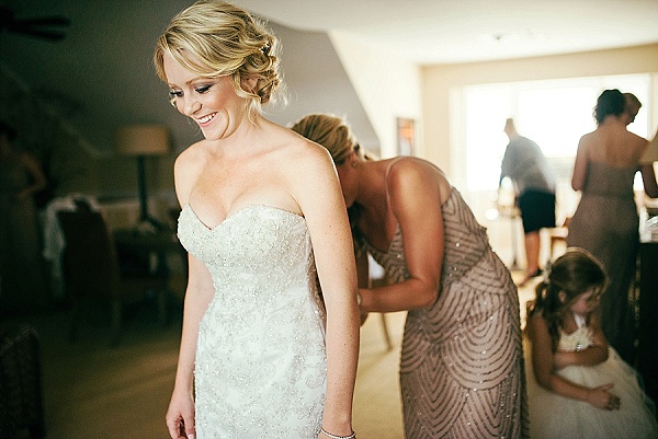 Chesapeake Bay Beach Club Wedding || Anna Reynal Photography || Charm City Wed || www.charmcitywed.com