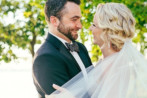 Chesapeake Bay Beach Club Wedding || Anna Reynal Photography || Charm City Wed || www.charmcitywed.com