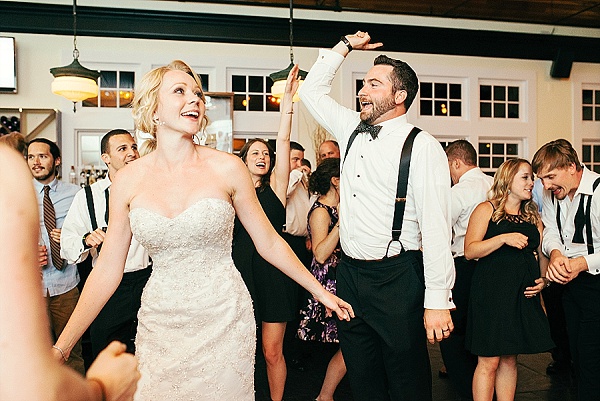 Tavern Ballroom wedding at the Chesapeake Bay Beach Club || Anna Reynal Photography || Charm City Wed || www.charmcitywed.com