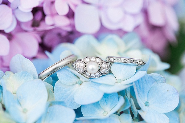 Mathwig Event Barn Wedding || Katie Nesbitt Photography || Charm City Wed || www.charmcitywed.com Mathwig Event Barn Wedding || Katie Nesbitt Photography || Charm City Wed || www.charmcitywed.com