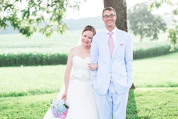 Mathwig Event Barn Wedding Portraits || Katie Nesbitt Photography || Charm City Wed || www.charmcitywed.com Mathwig Event Barn Wedding Portraits || Katie Nesbitt Photography || Charm City Wed || www.charmcitywed.com