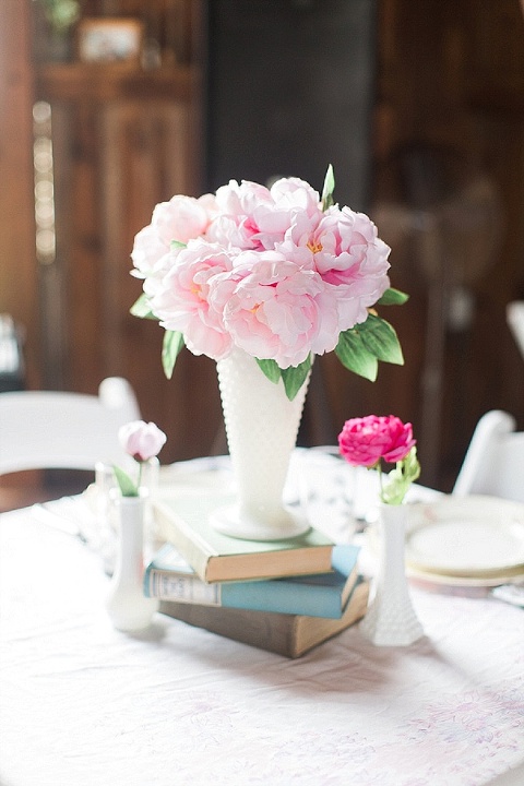 Mathwig Event Barn Wedding || Katie Nesbitt Photography || Charm City Wed || www.charmcitywed.com