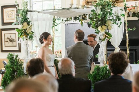 Mt Washington Tavern Wedding || Maureen Pacheco Photography || Charm City Wed || www.charmcitywed.com