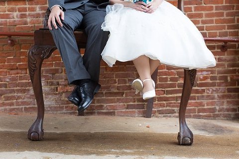 Savage Mill Wedding || Laura's Focus Photography || Charm City Wed || www.charmcitywed.com