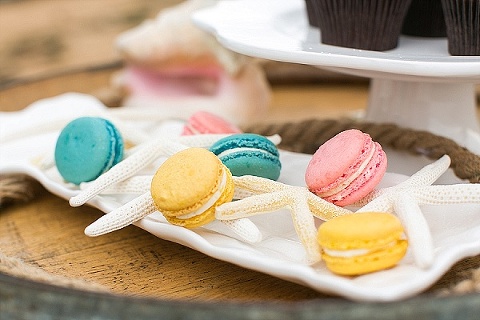 Elk Manor Winery Wedding Styled Shoot || tPoz Photography || Moore & Co Events || Charm City Wed || www.charmcitywed.com