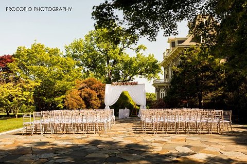 Wedding at Cylburn Arboretum || Procopio Photography || Charm City Wed || www.charmcitywed.com