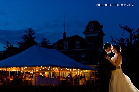 Wedding at Cylburn Arboretum || Procopio Photography || Charm City Wed || www.charmcitywed.com
