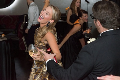 13th Floor Belvedere Wedding || Luv Lens Photography || Charm City Wed || www.charmcitywed.com