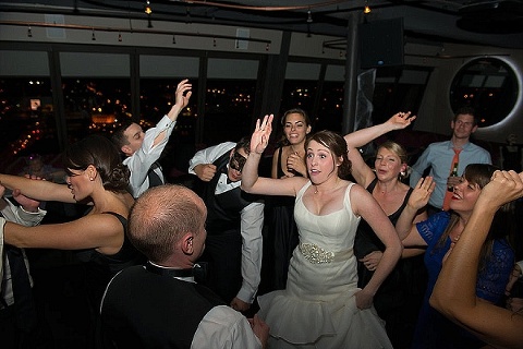 13th Floor Belvedere Wedding || Luv Lens Photography || Charm City Wed || www.charmcitywed.com