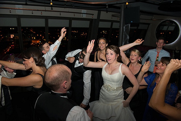 13th Floor Belvedere Wedding || Luv Lens Photography || Charm City Wed || www.charmcitywed.com