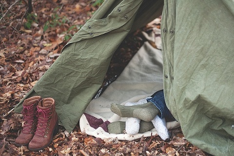 Anniversary Camping Session || Magnolia Street Photography || Charm City Wed || www.charmcitywed.com