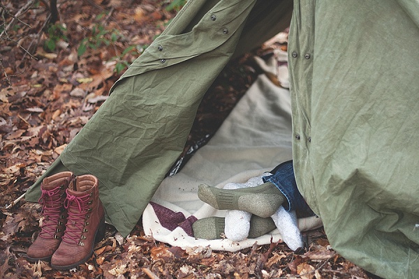 Anniversary Camping Session || Magnolia Street Photography || Charm City Wed || www.charmcitywed.com