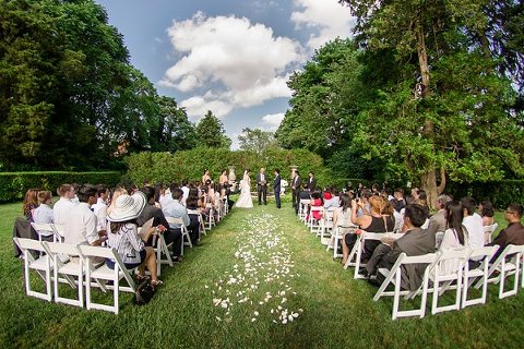 Asian wedding at the Evergreen Museum & Library || Leah Rhianne Photography || Charm City Wed || www.charmcitywed.com