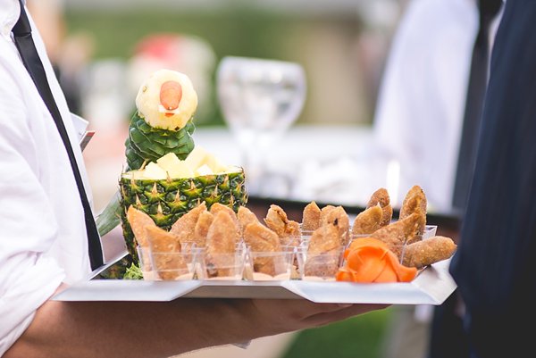 Asian wedding at the Evergreen Museum & Library || Leah Rhianne Photography || Charm City Wed || www.charmcitywed.com Asian wedding at the Evergreen Museum & Library || Leah Rhianne Photography || Charm City Wed || www.charmcitywed.com