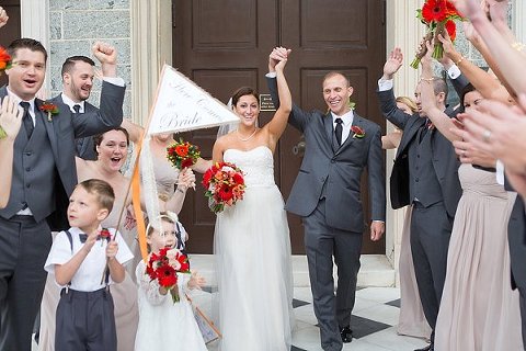 Baltimore Basilica Wedding || Laura's Focus Photography || Charm City Wed || www.charmcitywed.com