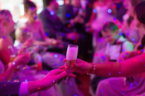 Baltimore Basilica Wedding || Laura's Focus Photography || Charm City Wed || www.charmcitywed.com