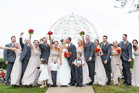 Celebrations at the Bay Wedding || Laura's Focus Photography || Charm City Wed || www.charmcitywed.com