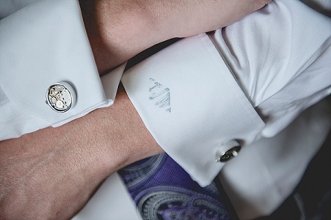 Baltimore Museum of Industry Wedding || Leah Rhianne Photography || Charm City Wed || www.charmcitywed.com