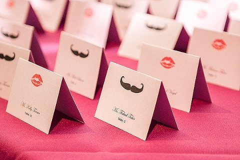 Baltimore Museum of Industry Wedding || Leah Rhianne Photography || Charm City Wed || www.charmcitywed.com