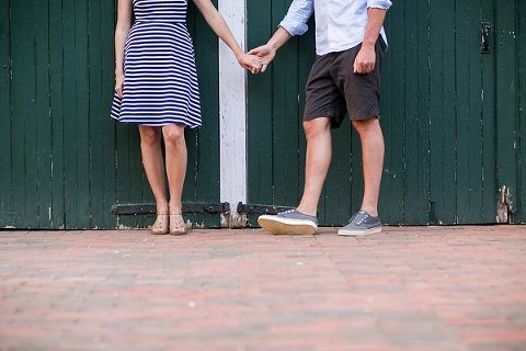 Delaware Engagement Photos || Tiffany Caldwell Photography || Charm City Wed || www.charmcitywed.com