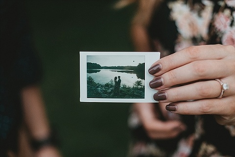 Ellicott City Engagement Session || L.A Birdie Photography || Charm City Wed || www.charmcitywed.com