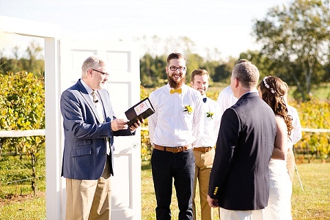 Harford Vineyard & Winery Wedding || Meghan Rose Photography || Charm City Wed || www.charmcitywed.com