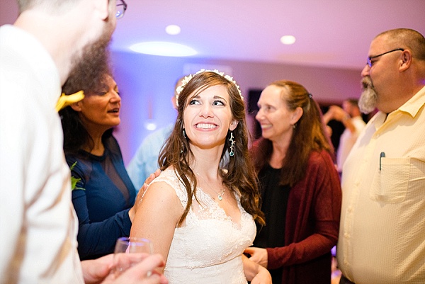 Harford Vineyard & Winery Wedding || Meghan Rose Photography || Charm City Wed || www.charmcitywed.com