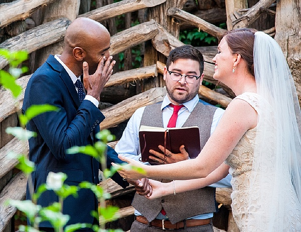 American Visionary Art Museum Wedding || Robin Shotola Photography || Charm City Wed || www.charmcitywed.com