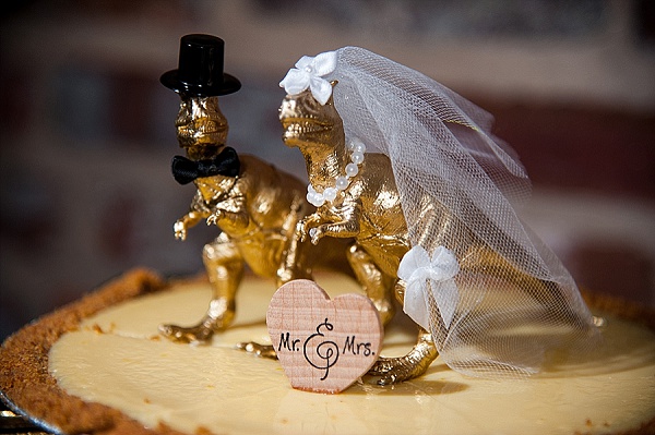 American Visionary Art Museum Wedding || Robin Shotola Photography || Charm City Wed || www.charmcitywed.com