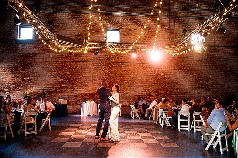 American Visionary Art Museum Wedding || Robin Shotola Photography || Charm City Wed || www.charmcitywed.com