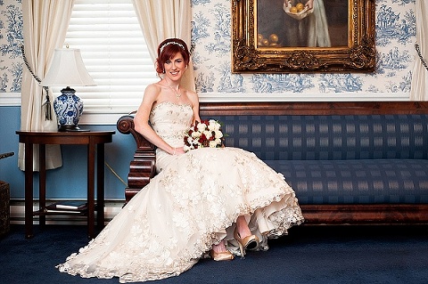 Antrim 1844 Holiday Wedding || Jennifer Smutek Photography || Charm City Wed || www.charmcitywed.com