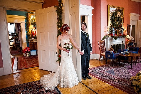 Antrim 1844 Holiday Wedding || Jennifer Smutek Photography || Charm City Wed || www.charmcitywed.com