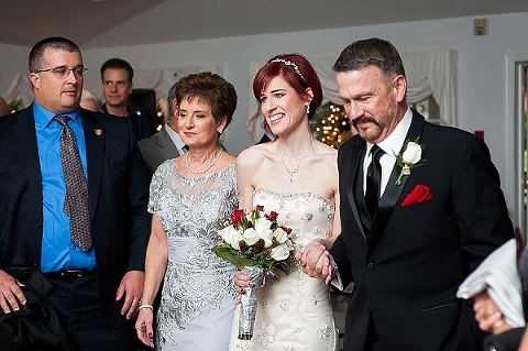 Antrim 1844 Holiday Wedding || Jennifer Smutek Photography || Charm City Wed || www.charmcitywed.com