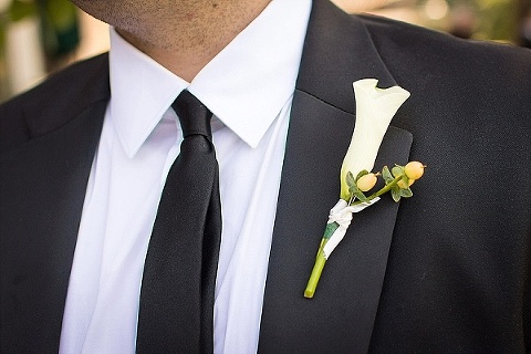 Baltimore Country Club Wedding || Artful Weddings Photography || Charm City Wed || www.charmcitywed.com