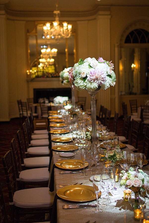 Baltimore Country Club Wedding || Artful Weddings Photography || Charm City Wed || www.charmcitywed.com